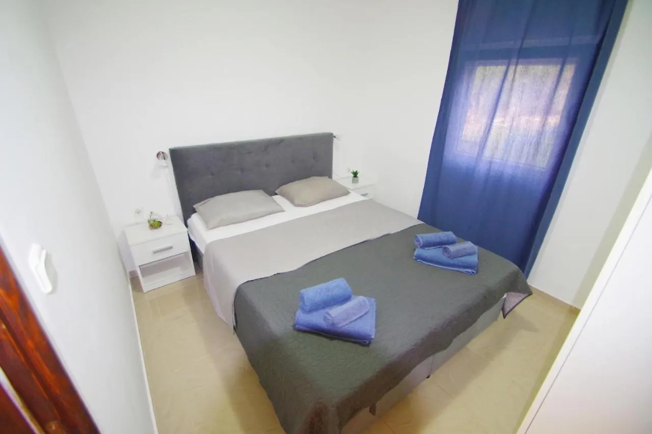 Apartment Pineta In Village Valbandon 0*,