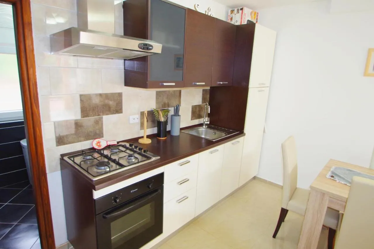 Apartment Pineta In Village Valbandon 克罗地亚
